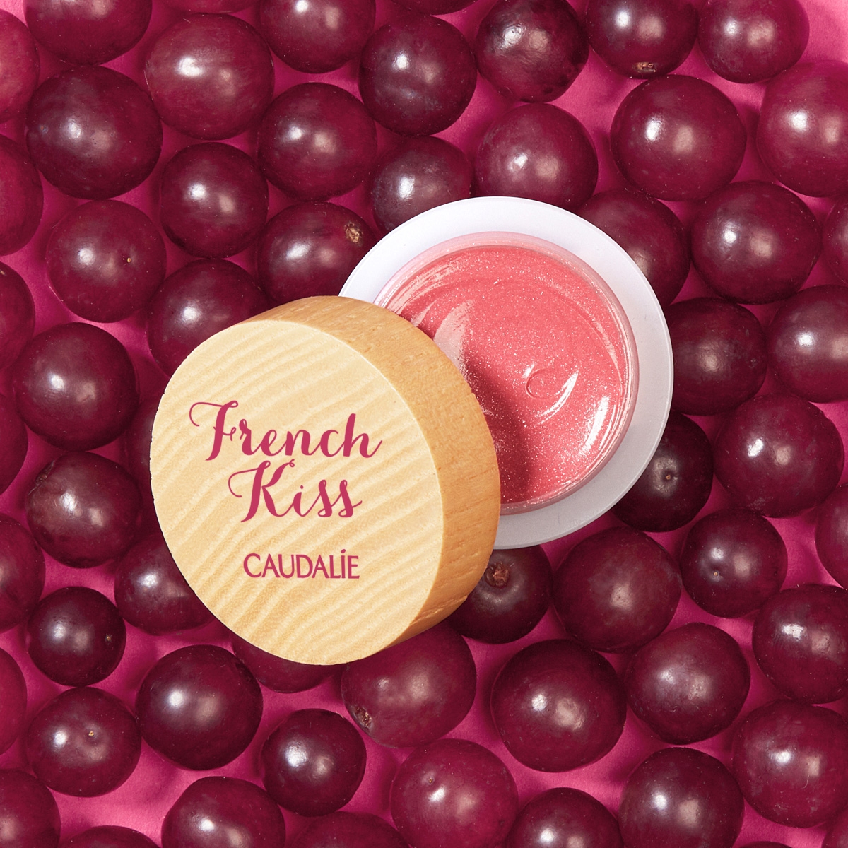 french kiss caudalie